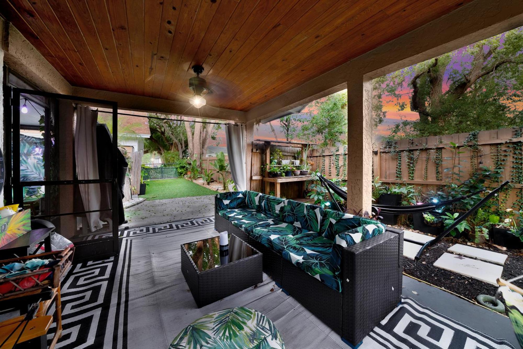 Zen Jungle House By Busch Gardens Sleeps 12 With Outdoor Games & Detached Play Space! Tampa Extérieur photo